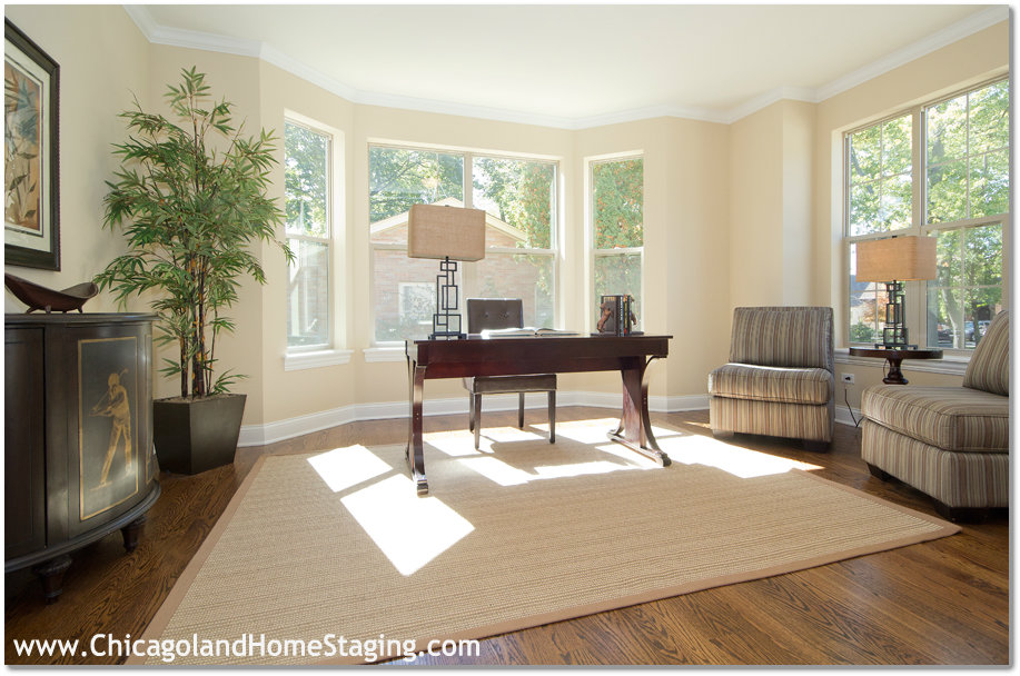 staging in a home office