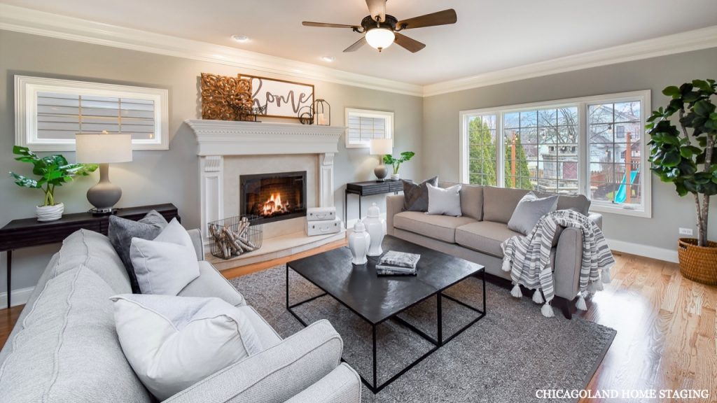 Top Rated Chicagoland Home Staging Family Room Naperville