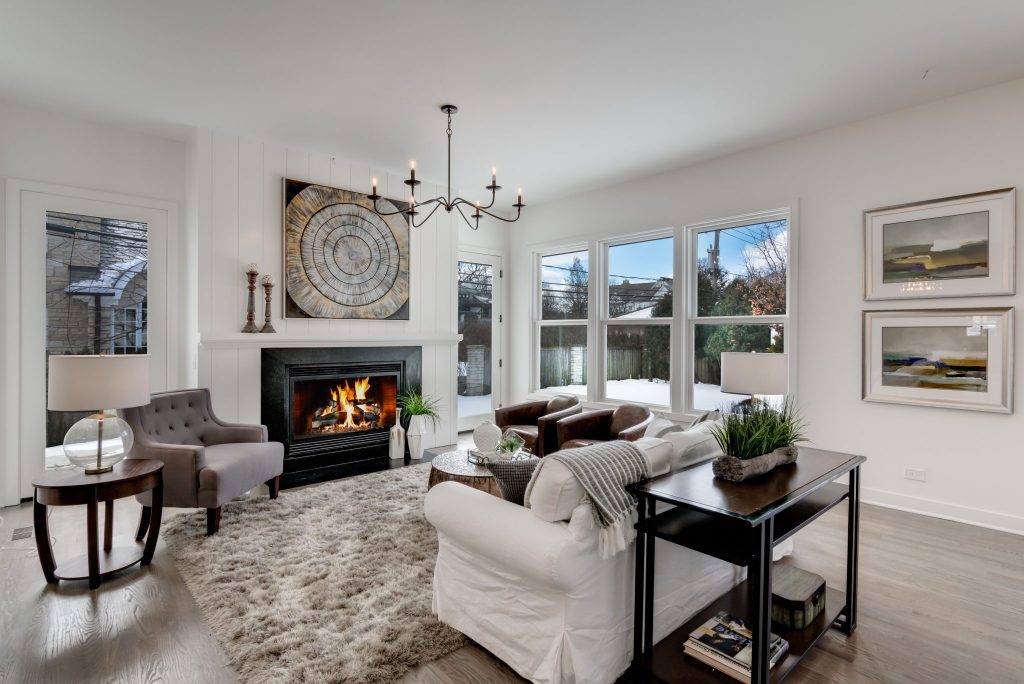 Clarendon Hills Home Staging Expert