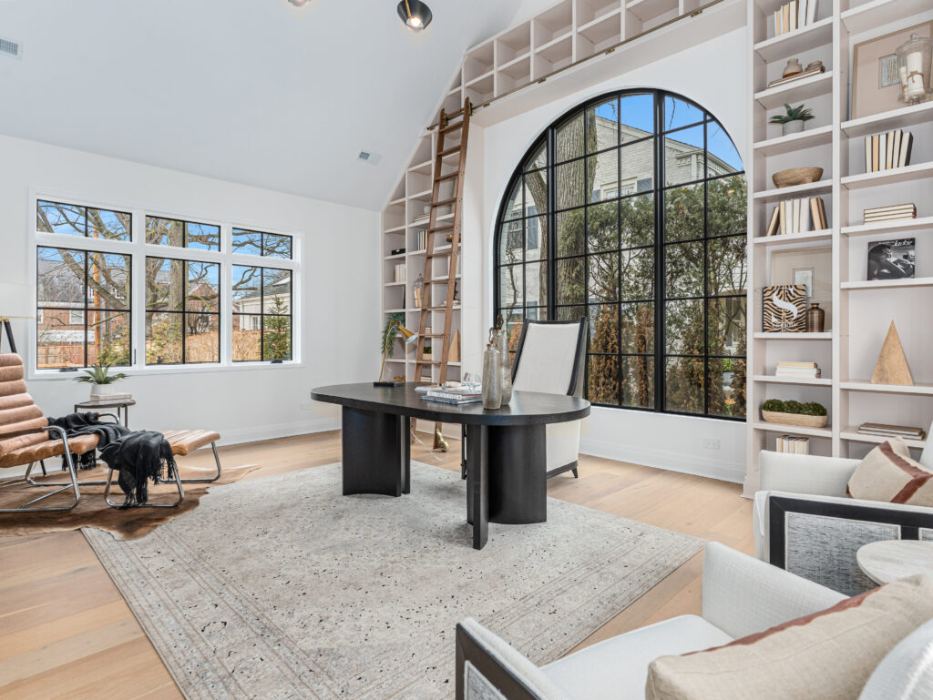 luxury home staging chicago