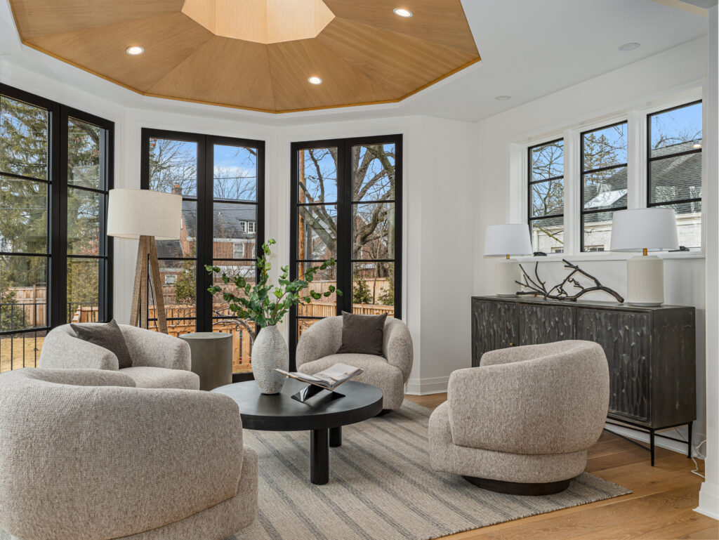 Move-Up Buyers Are Choosing New Construction. Here’s How to Use Home Staging to Compete Without Renovating Chicagoland Home Staging