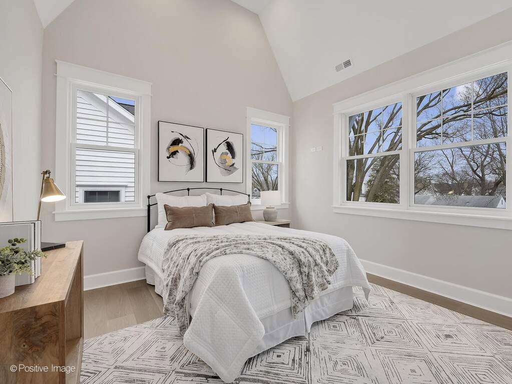 Empty Bedrooms Luxury Staging Glen Ellyn
