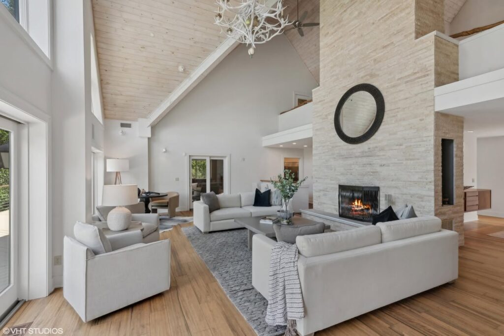 Staging Around the Wow Factor Chicagoland Home Staging